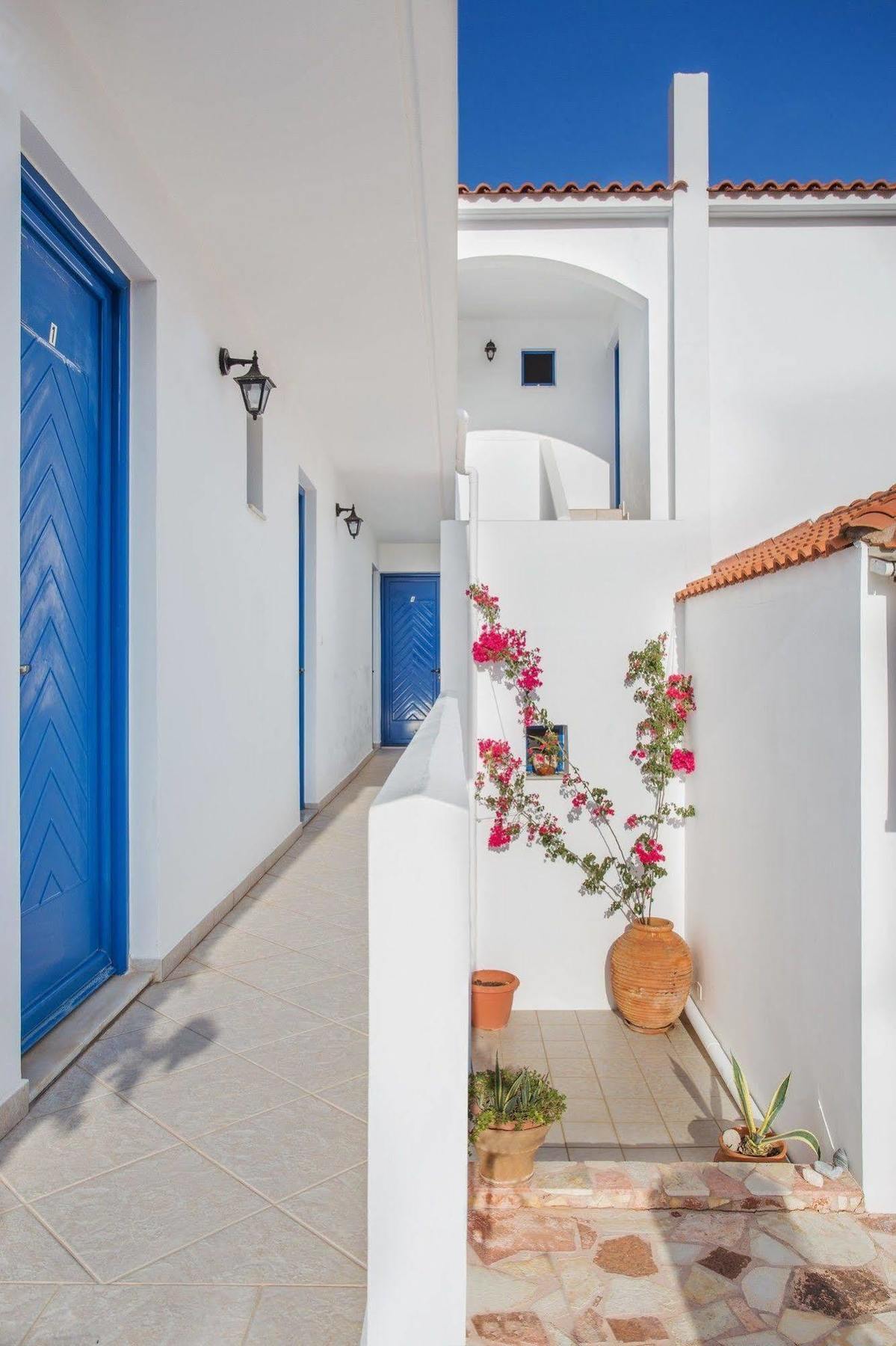 Ξενοδοχείο με διαμερίσματα Venti Seaside Adult